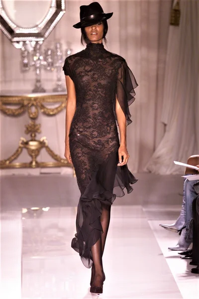 Look 27